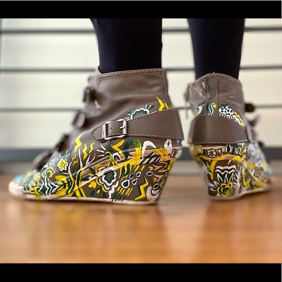 Custom Painted Commissions - Picture 2 of 3